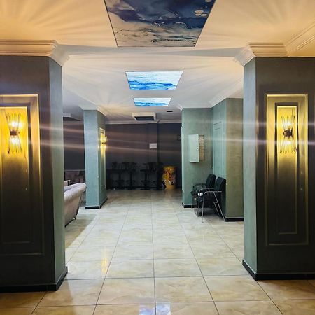 Dimet Park Hotel Van Exterior photo