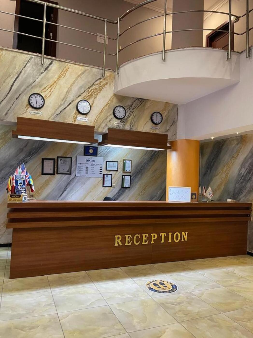 Dimet Park Hotel Van Exterior photo